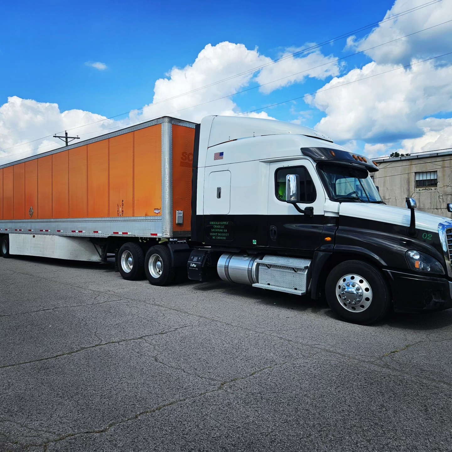 Freightliner with dry van